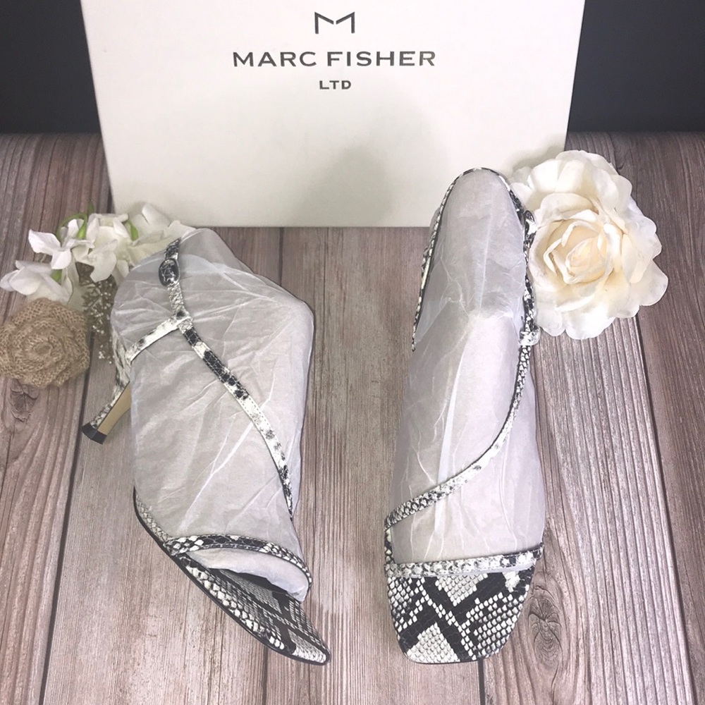 Marc FIsher Snakeskin Leather Sandals 8.5M